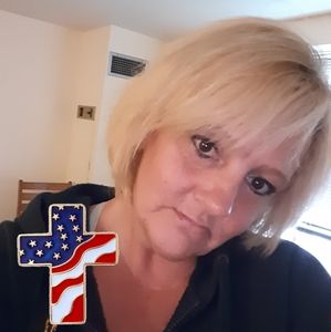 Meet your Posher, Vicki